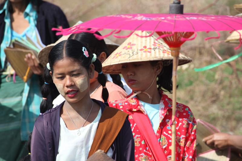Mingun_Girls