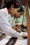 Silk_Weavers