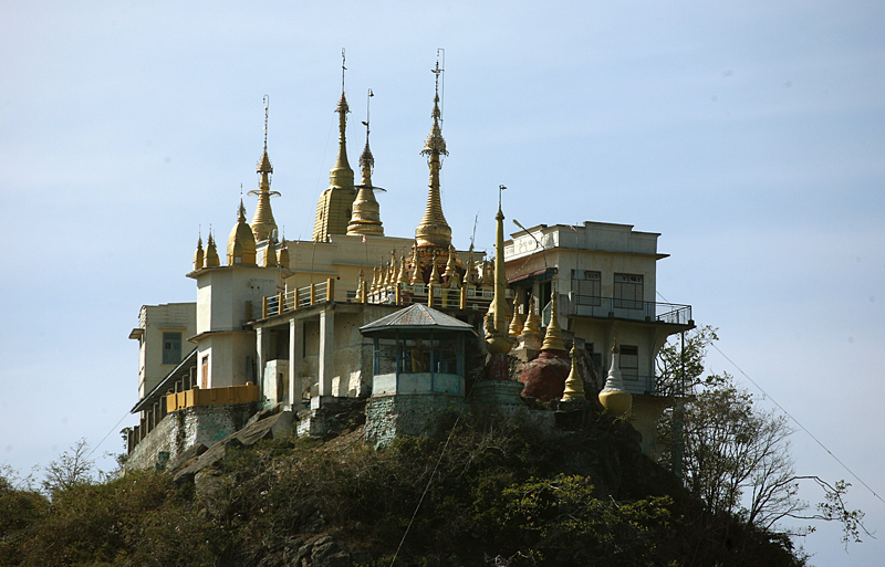 PopaTaungkalatmonastery